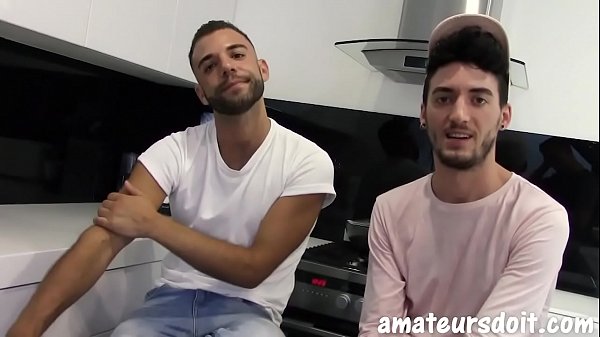 AmateursDoIt – Monster cock stud fucks hairy jock in kitchen before cumshot