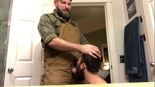 Construction Worker Breeds Otter during Housecall