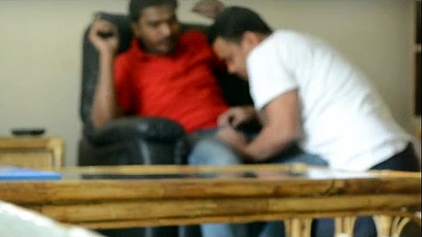 Bangladeshi gay Arju and Imran, Imran sucks Arju’s big dick