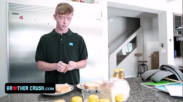 – Fit Guy Finds Out His Little Stepbro Is Measuring His Dick And Helps Him Get Hard