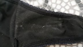 Finding wife’s sloppy panties a collection