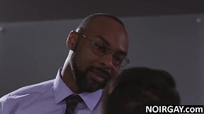 Hot guy fucks a coalblack gay boss on job interview