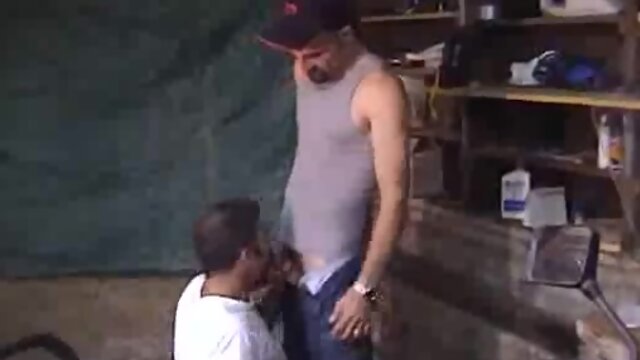 Hairy Dad Likes To Be Sucked