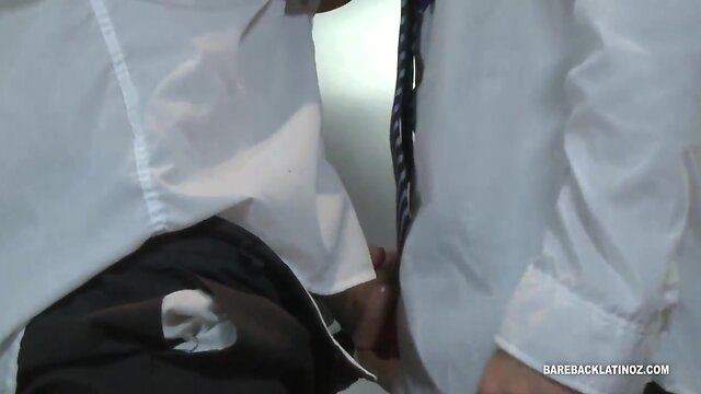 Teen latinos andreas and elio condomless