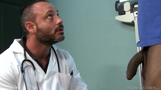 ExtraBigDicks Scary Str8 Giant Ebony Pecker Visits His Doctor