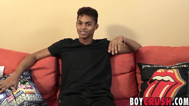 Desirable jock deven lions wanks off his long fat penis