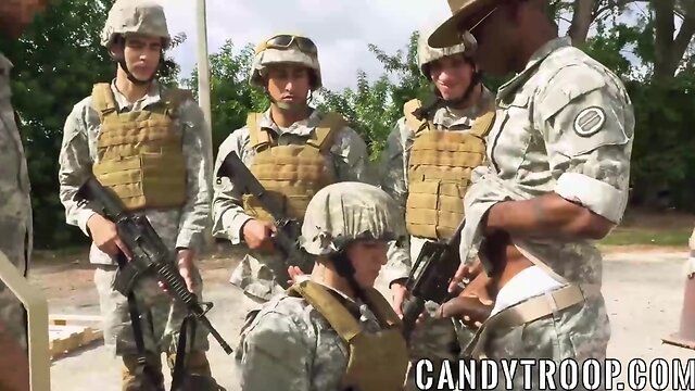 Soldier gets fucked in the asshole by another big dick soldi