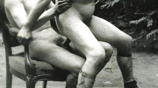 Granny’s attic presents retro anal banging & slurping