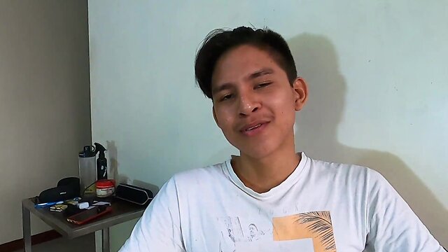 Me visita el hermano de mi novia a confesarse, amazonfucktour