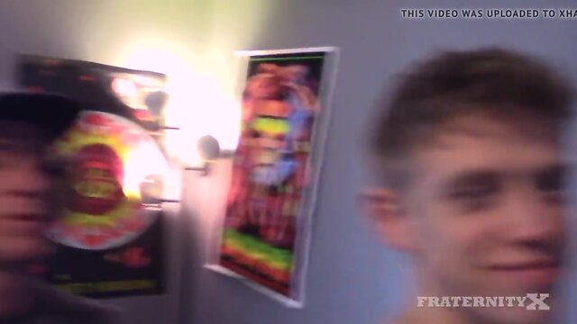 Straight on all 4’s